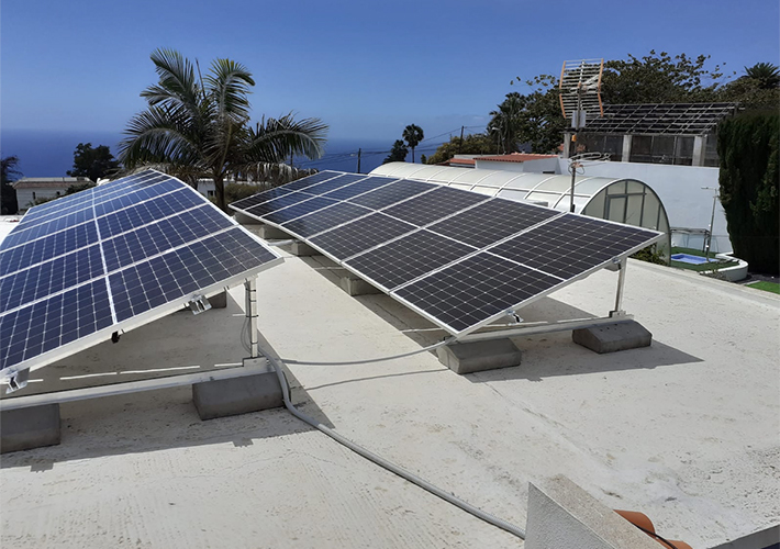 Foto Informe de OBERCat sobre la situación de 2020 del progreso de la implantación de energías renovables en Cataluña.